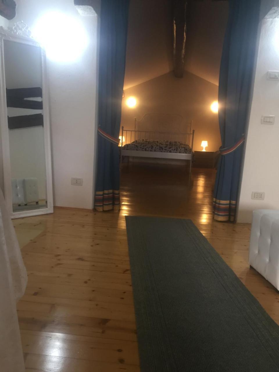 Casa Roma Rooms Падуя Экстерьер фото